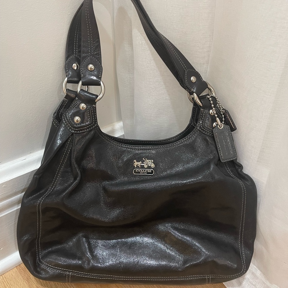 COACH Maggie Madison Mia Black Leather Shoulder Bag